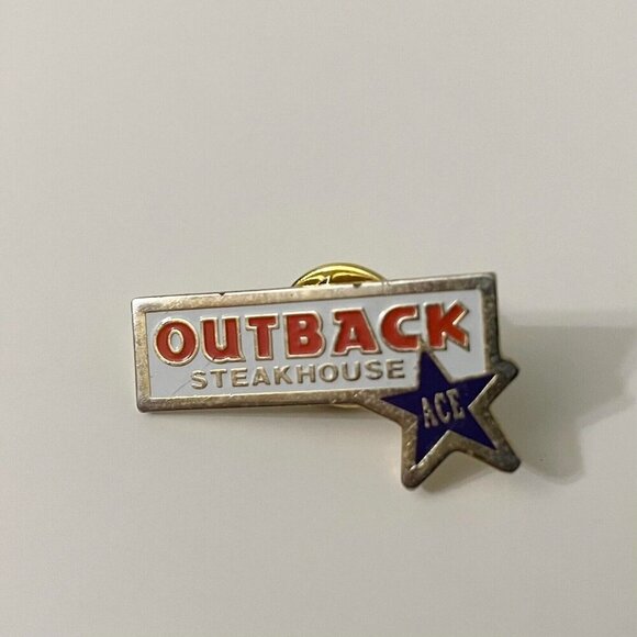 Outback Steakhouse Pin Ace Star Design - Picture 1 of 11